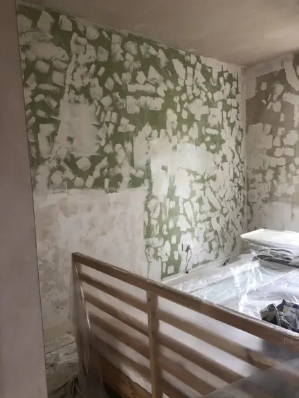Wallpaper striping/Skimming/Bedroom Redecoration Cambridge Wallpaper striping/Skimming/Bedroom Redecoration Cambridge