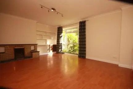 Painter & Decorator