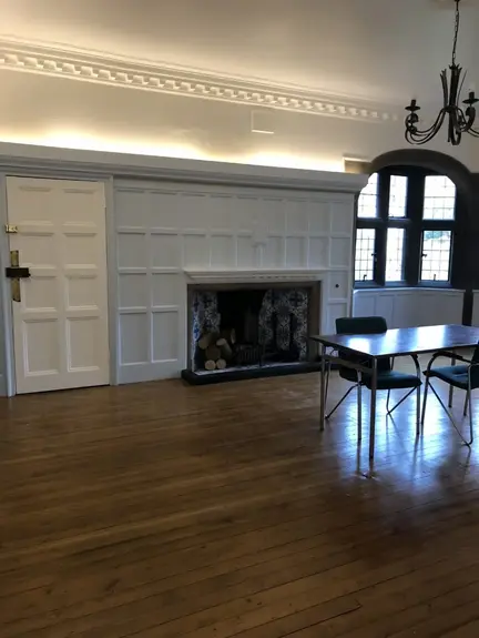 Painter & Decorator