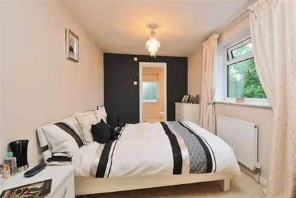 Painter & Decorator