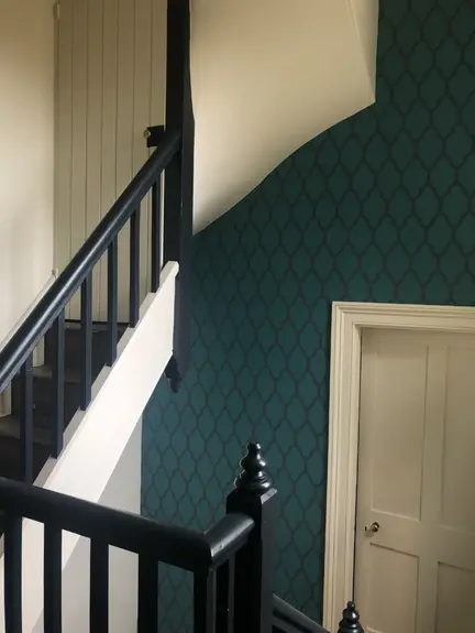 Painter & Decorator