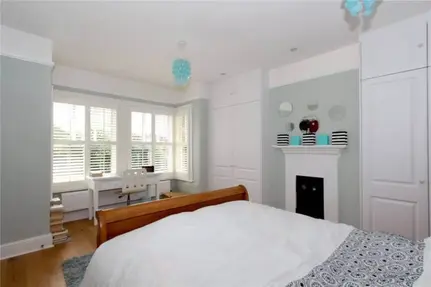 Painter & Decorator