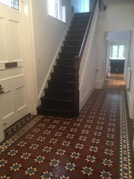 Painter & Decorator